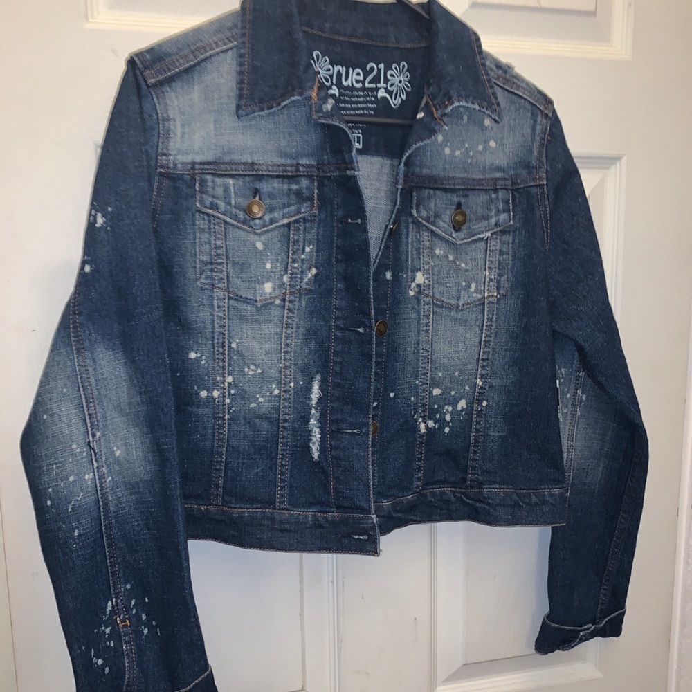 Rue 21 cropped denim jacket size xl NWT